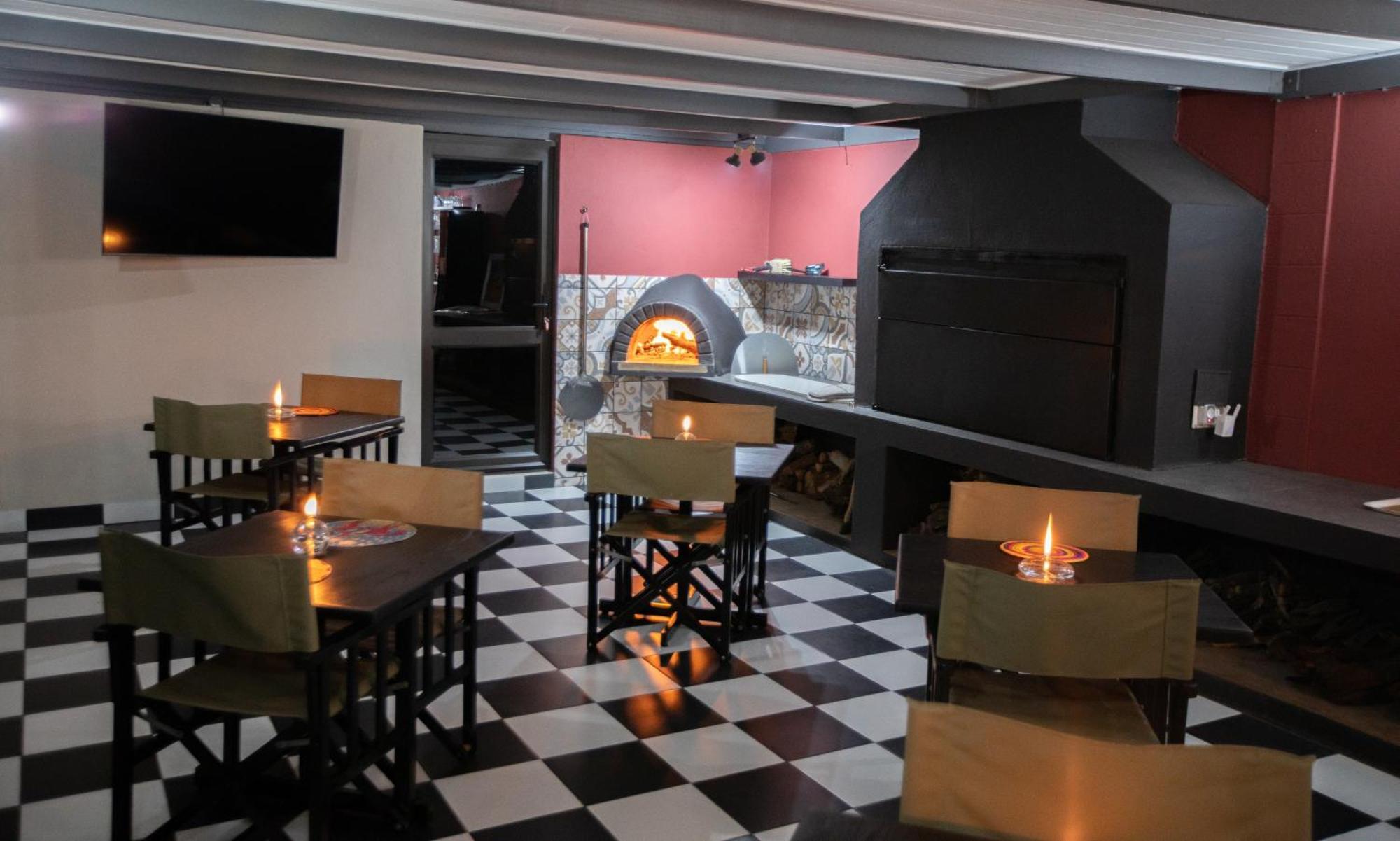 אאודטסהורן Swartberg Private Game Lodge מראה חיצוני תמונה
