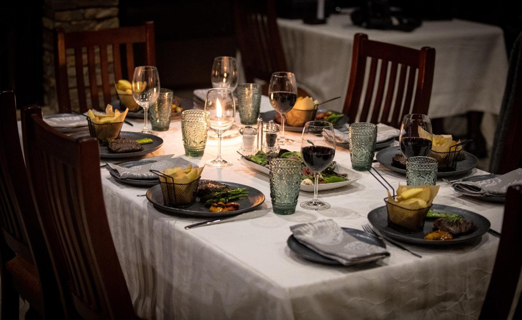 אאודטסהורן Swartberg Private Game Lodge מראה חיצוני תמונה